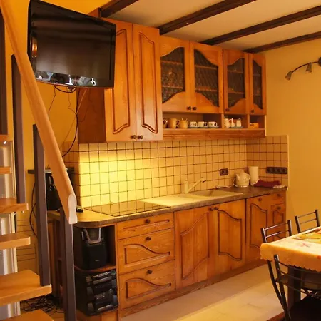 Apartament Retro 호텔 스클라르스카포렘바